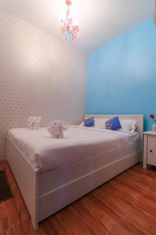 Frog House Bed & Breakfast (Adults Only) Patong Exteriör bild