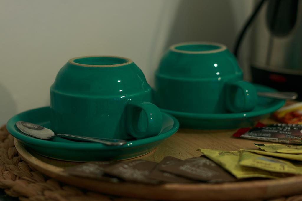 Frog House Bed & Breakfast (Adults Only) Patong Exteriör bild