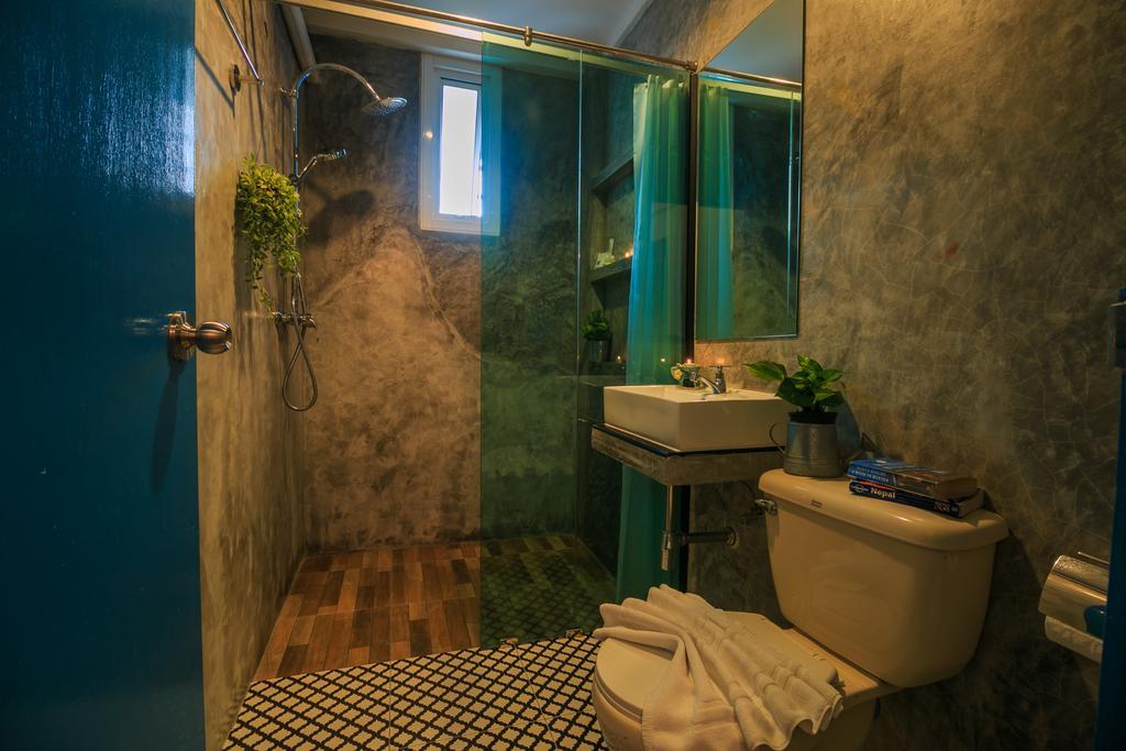 Frog House Bed & Breakfast (Adults Only) Patong Exteriör bild