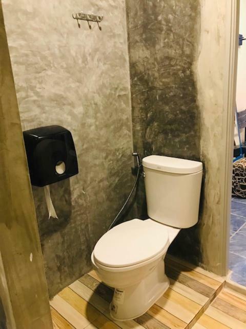 Frog House Bed & Breakfast (Adults Only) Patong Exteriör bild